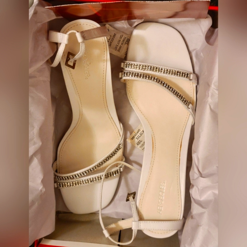 Aerosoles "Fresh Start" White Leather (Rhinestone Encrusted) Ankle Strap Sandals